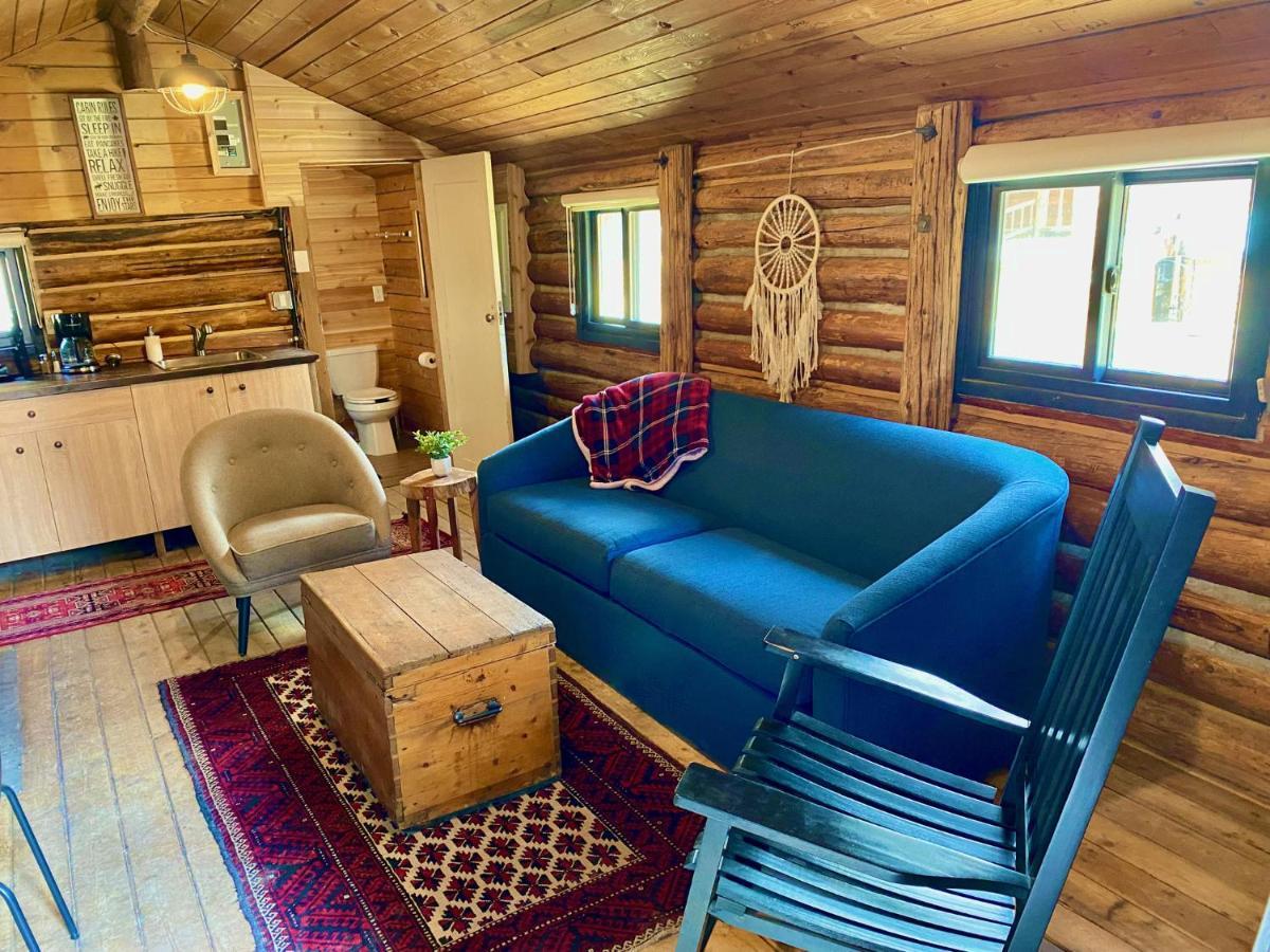 Chute Lake Lodge Нарамата Экстерьер фото