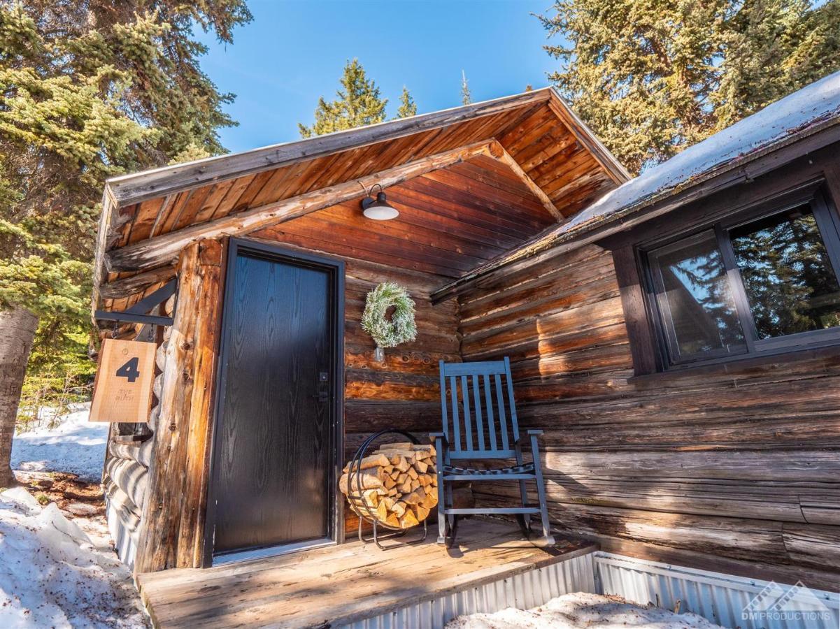 Chute Lake Lodge Нарамата Экстерьер фото